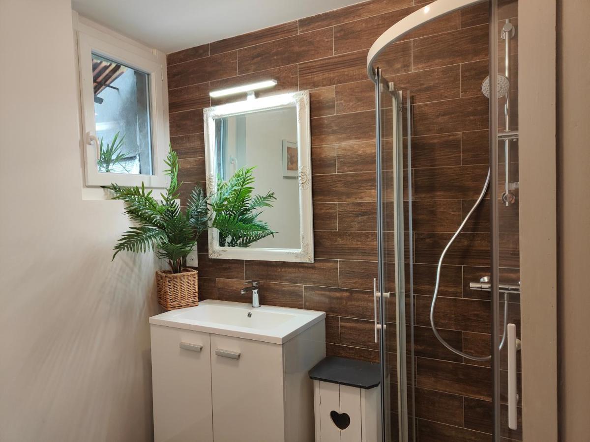 Le Chat Botte Chambres Et Table D'Hote Sur Reservation Arthez-de-Bearn Exterior foto